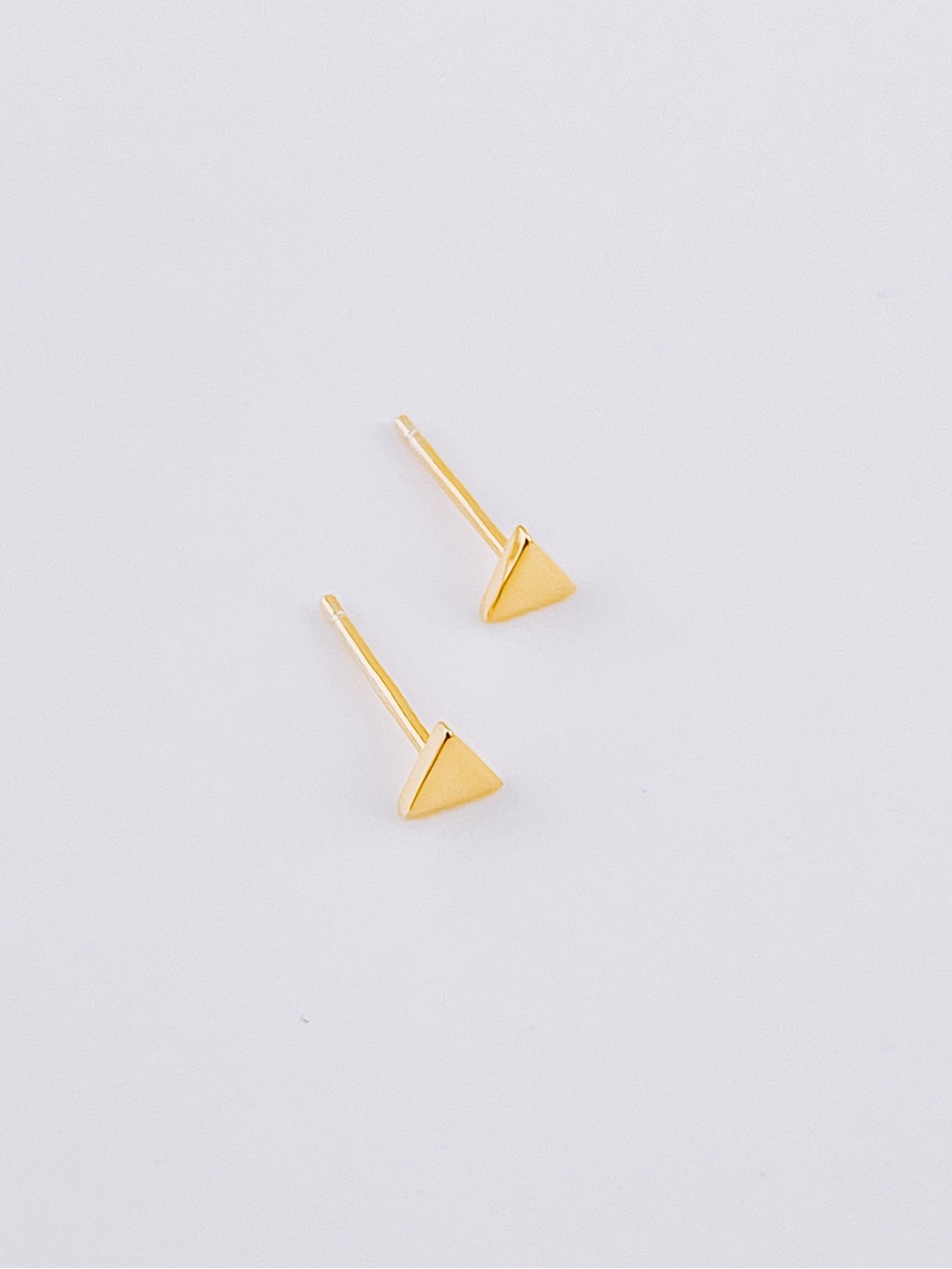 18 Karat Gold Micro Triangle Stud Earrings - Minimal Women Jewelry
